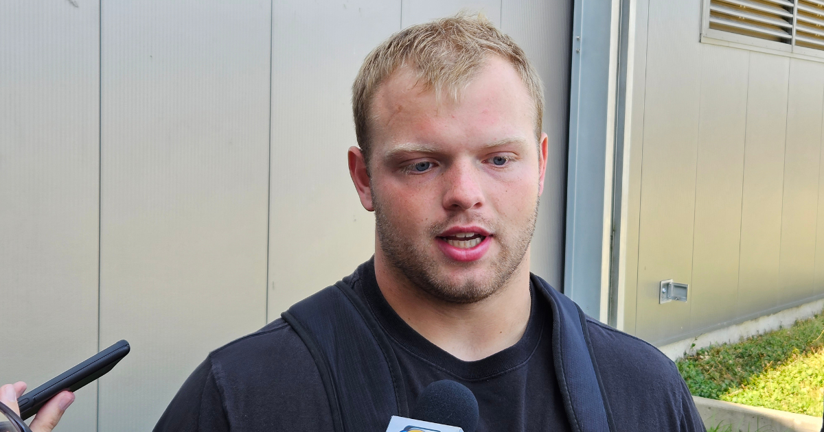 Logan Jones Sees Progress With Offensive Line