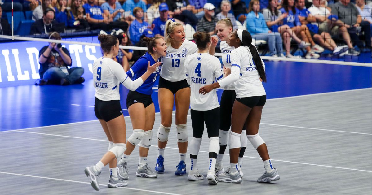 No. 21 UK Volleyball Prepares for Bluegrass Battle Against No. 2 Louisville