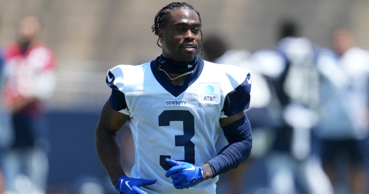 Houston Texans: Brandin Cooks traded to Dallas for two draft picks