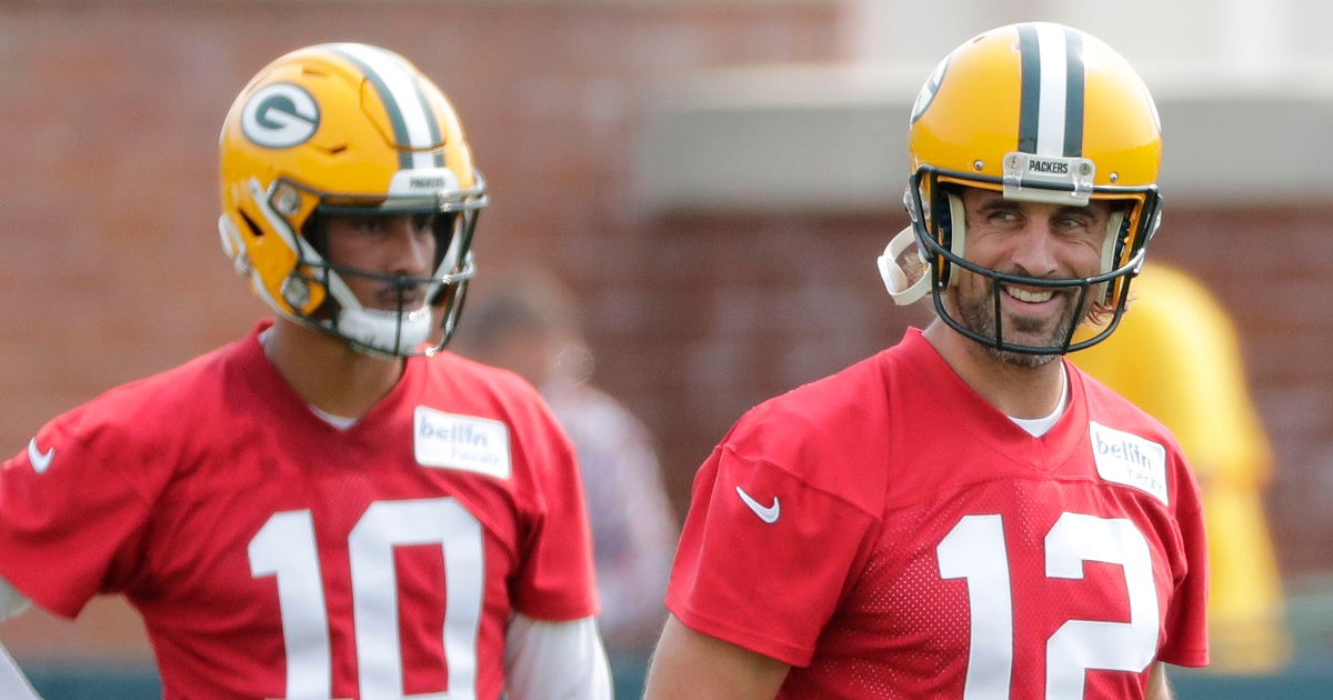 Jordan Love gets text from Aaron Rodgers before 1st training camp as  Packers' starting QB