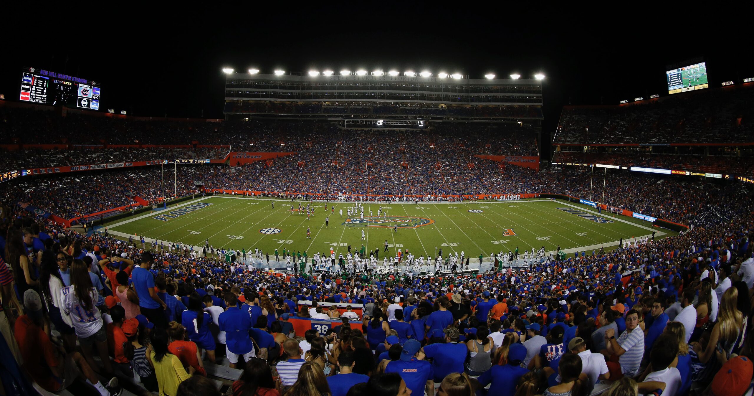 How to watch the Florida vs. Charlotte football matchup without