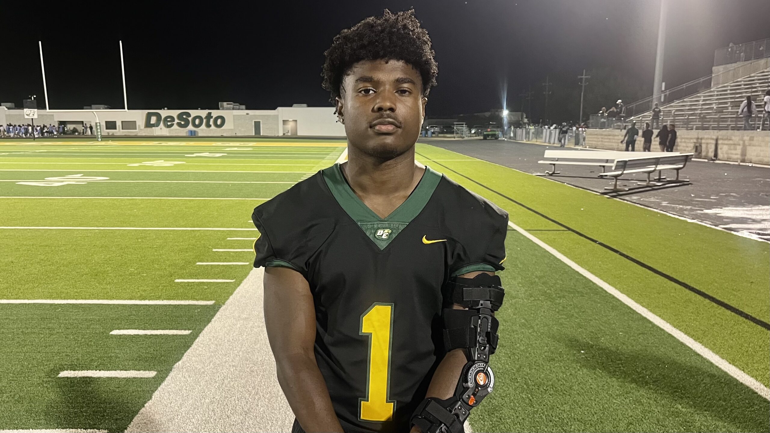 2025 DeSoto RB Deondrae Riden talks Texas, recruitment On3