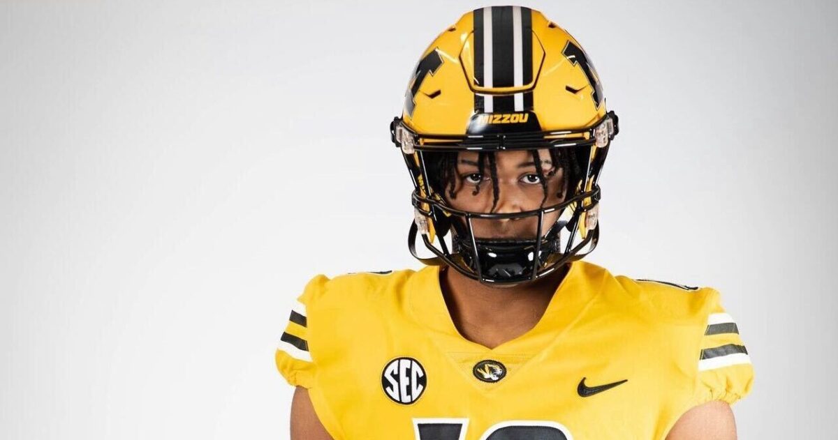 Recruiting Reset: Mizzou kicks off its 2025 recruiting class with 4-Star  Julian Marks - Rock M Nation