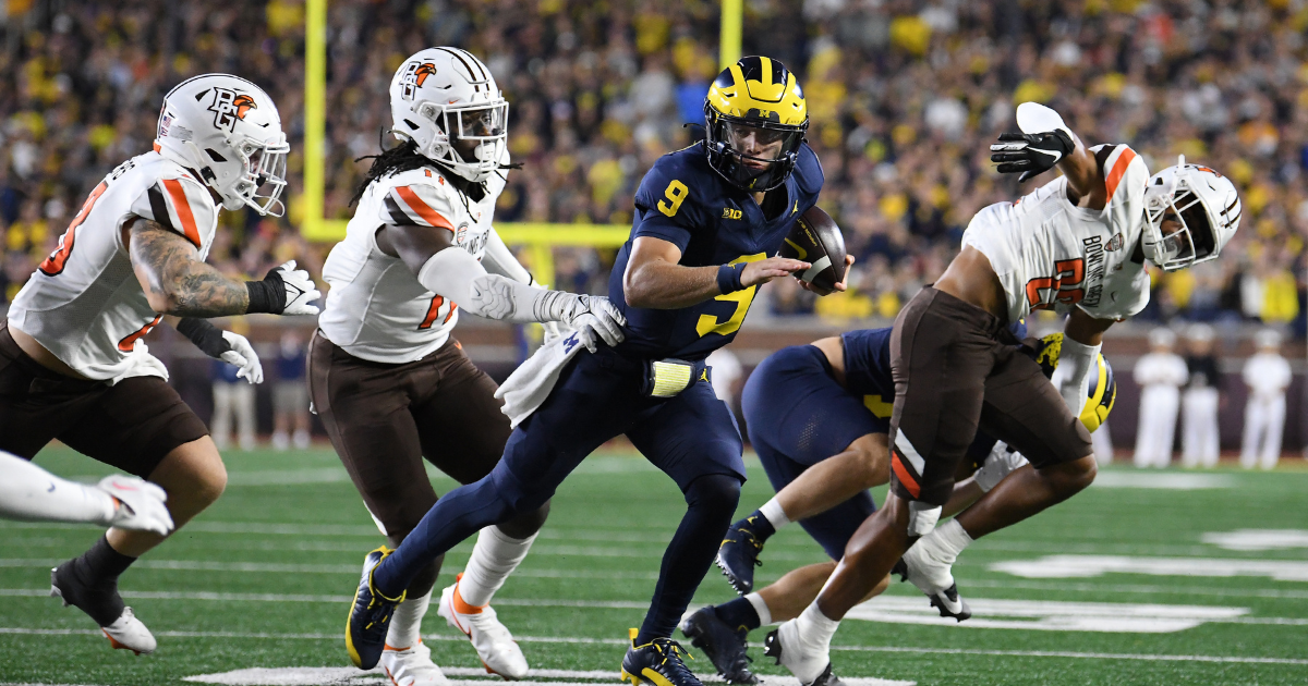 Michigan snap counts, PFF grades: Pass game struggles but defense locks  down Bowling Green 