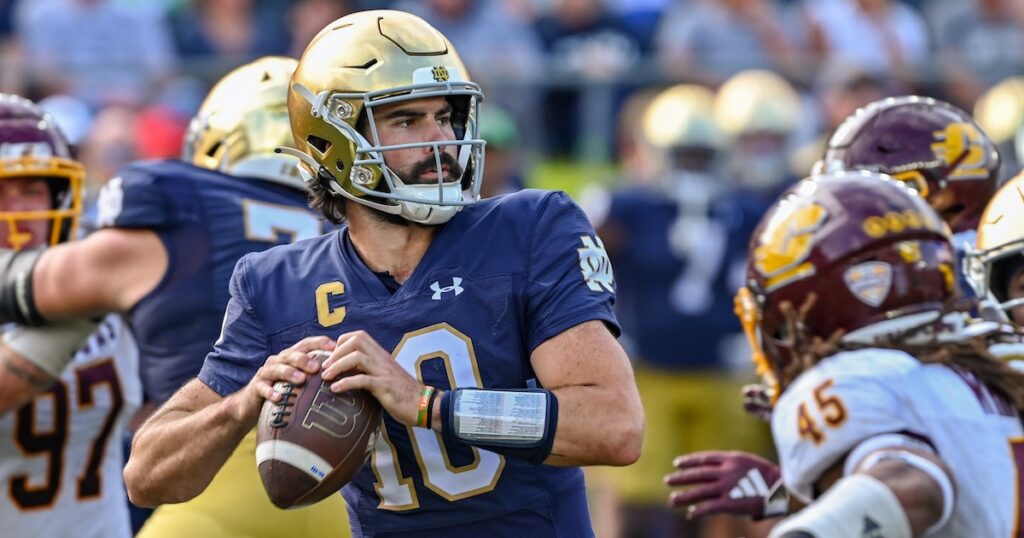 Notre Dame QB Sam Hartman