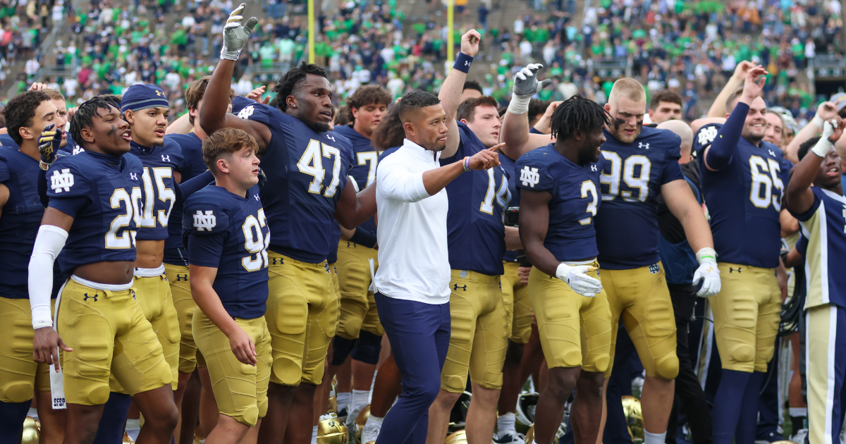 Listen to FOX CFB Analyst & former @ndfootball QB Brady Quinn