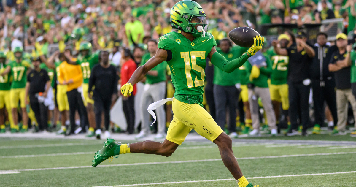 Breaking down Oregon's offensive snap counts, PFF grades following