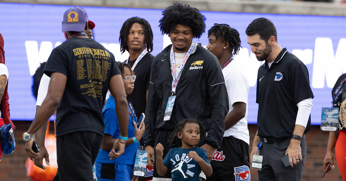 DeSoto LB Brandon Booker commits to SMU On3