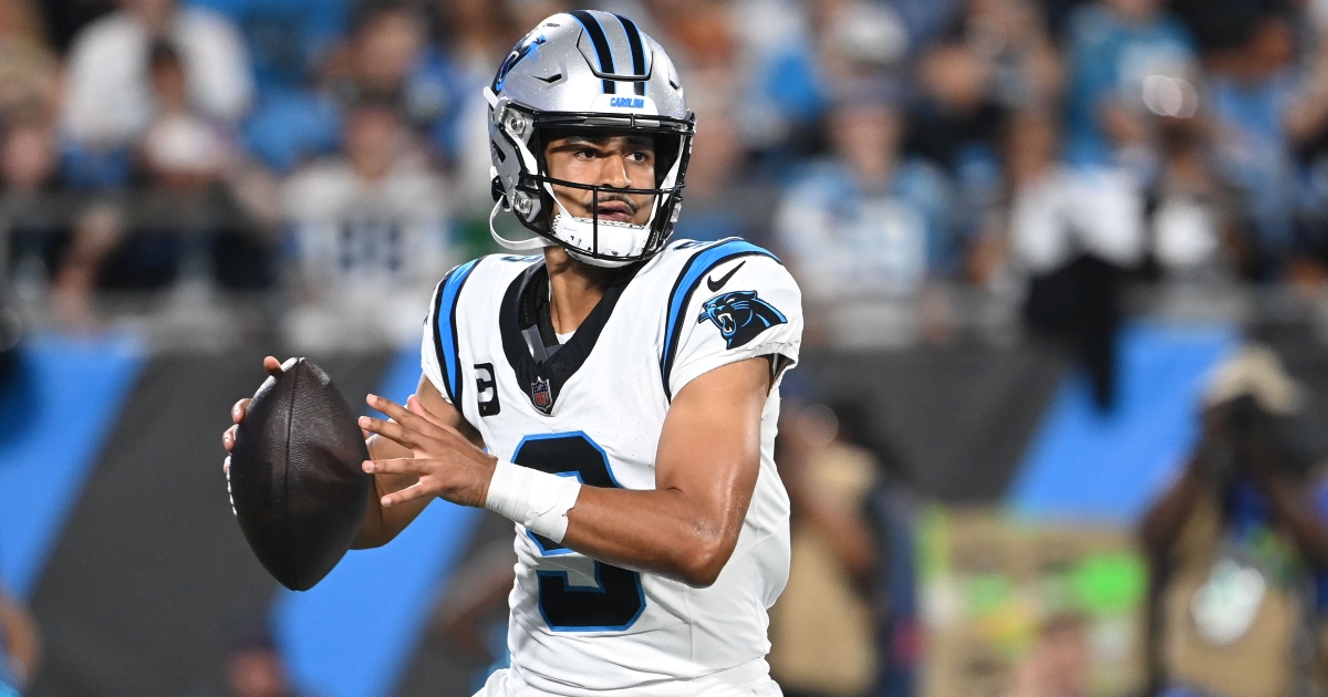 Carolina Panthers, QB Young set for season-opener against division-rival  Falcons