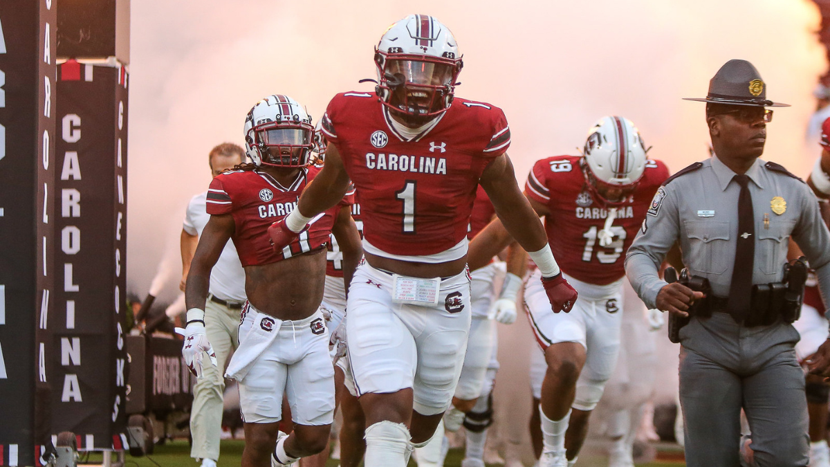 Which AP voters ranked South Carolina highest, and which didn’t rank the Gamecocks at all this preseason
