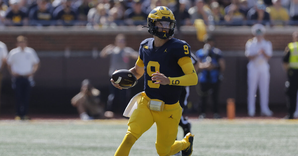 Snap counts, PFF grades and more from Michigan's win over Rutgers