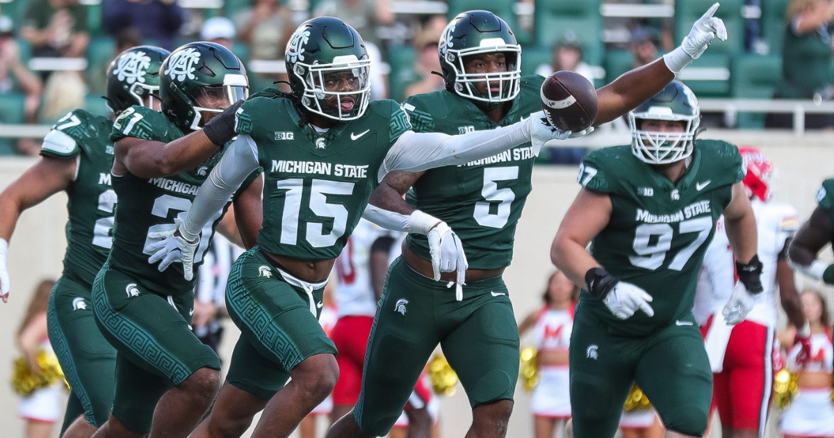 Michigan State Football: Top 5 Spartan uniforms of all time - Page 3
