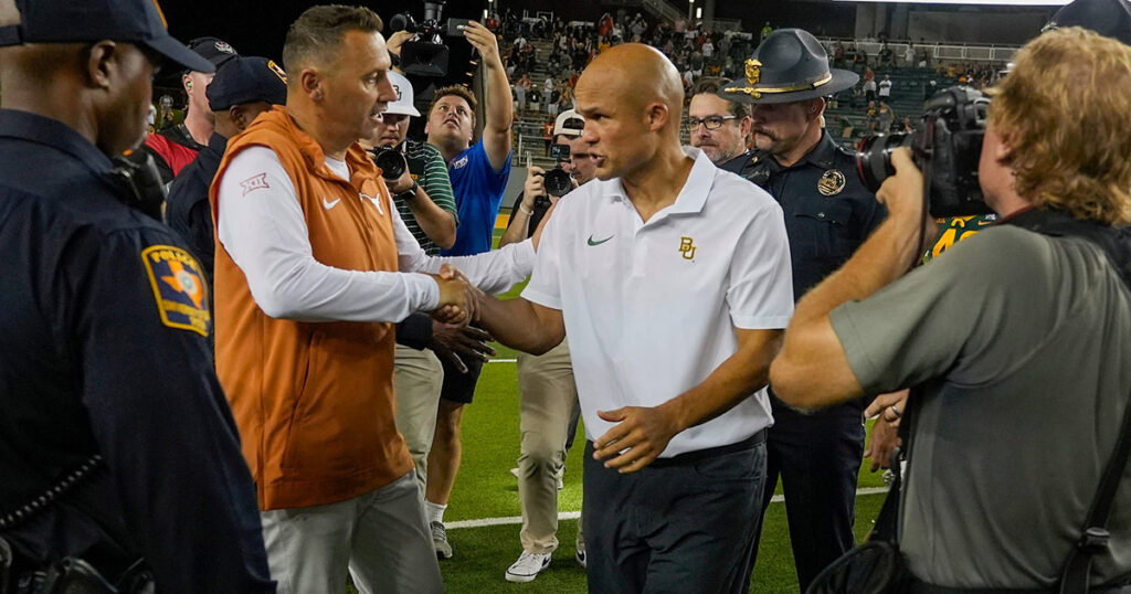 Texas coach Steve Sarkisian and Baylor coach Dave Aranda