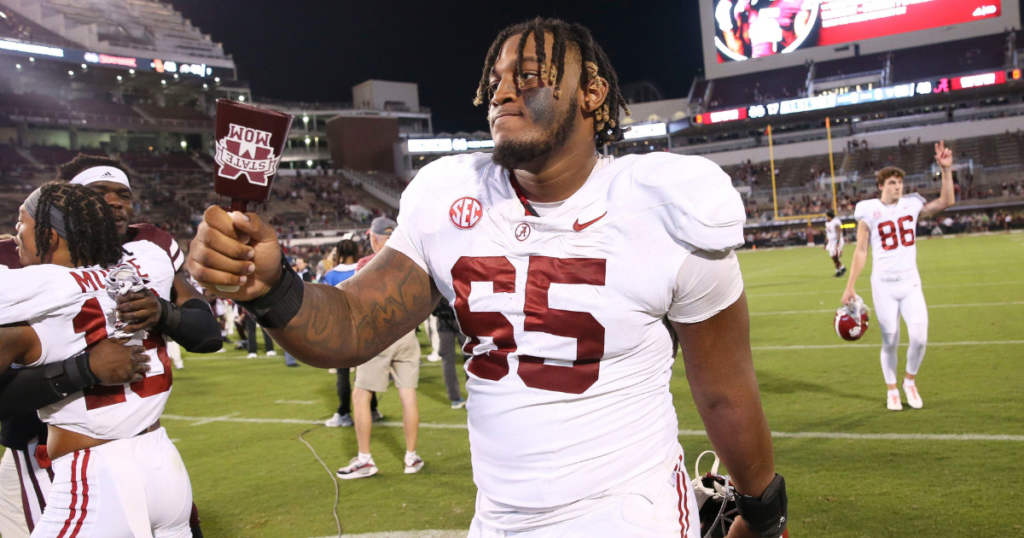 Alabama OL JC Latham