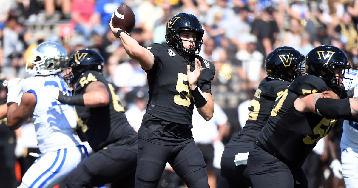 Vanderbilt QB transfer AJ Swann expected to land at South Carolina