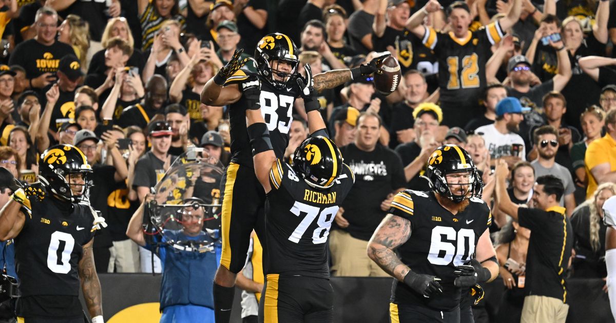 Iowa Football: Cooper DeJean among PFF's top returning cornerbacks