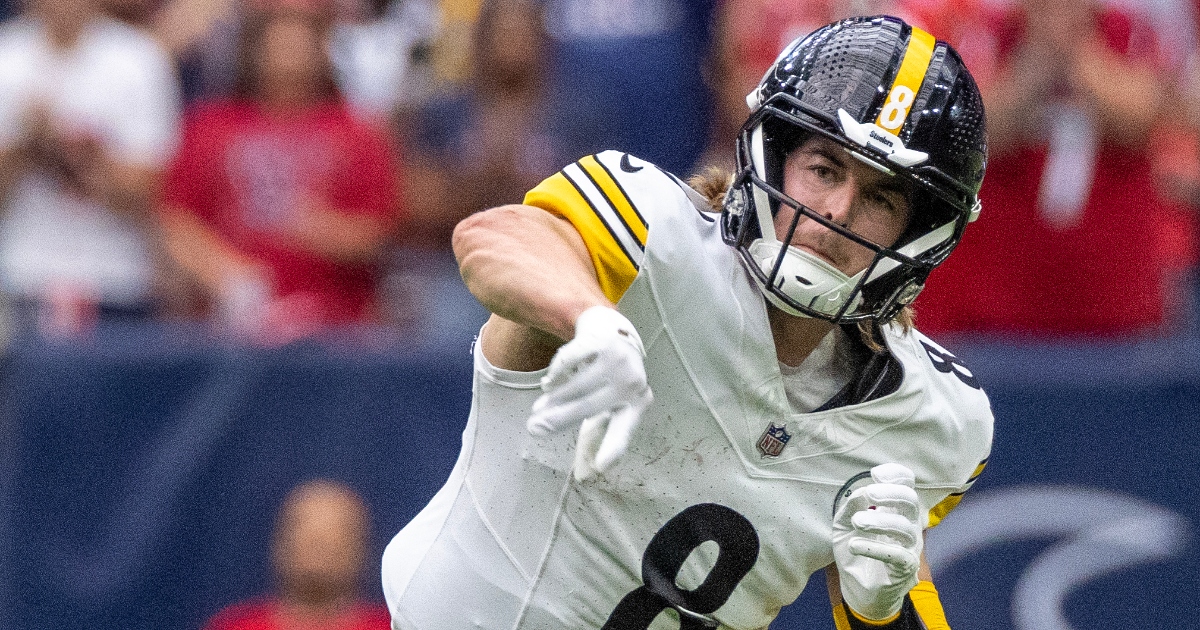 Pittsburgh Steelers QB Kenny Pickett May Be Out Sunday vs. Baltimore Ravens  With Knee Injury - Sports Illustrated Baltimore Ravens News, Analysis and  More