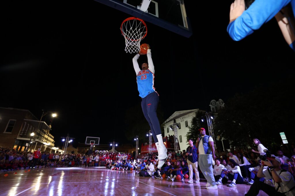 The Ole Miss basketball programs unofficially kicked off the 2023-24 season with the Square Jam fan event on the historic Oxford Square.