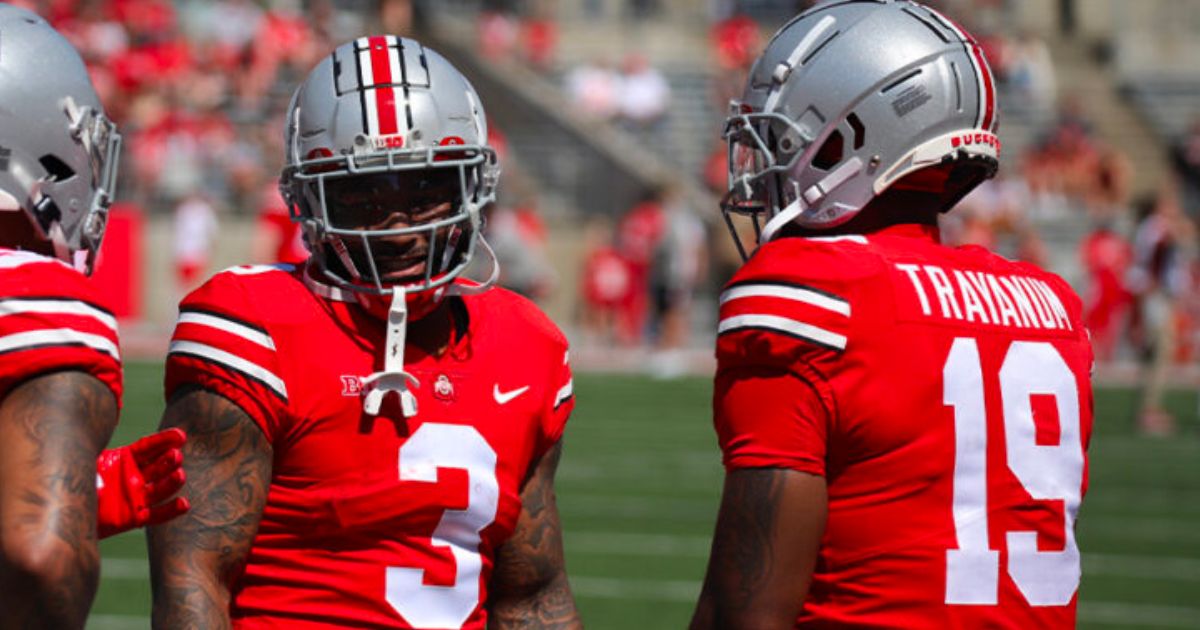 Cade Stover and Miyan Williams Each Collect Two Touchdowns in High-Scoring  First Half for Ohio State