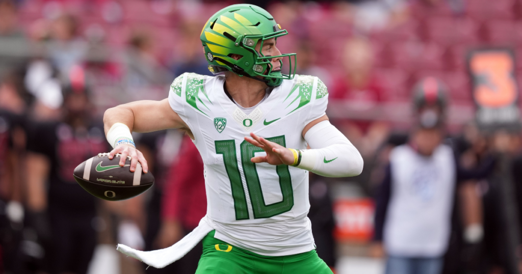 Oregon and Washington are set to meet in a big-time Week 7 matchup