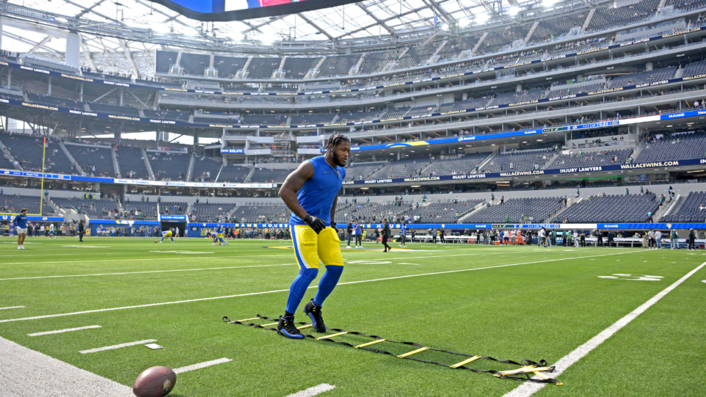 Los Angeles Rams draft South Carolina linebacker Ernest Jones