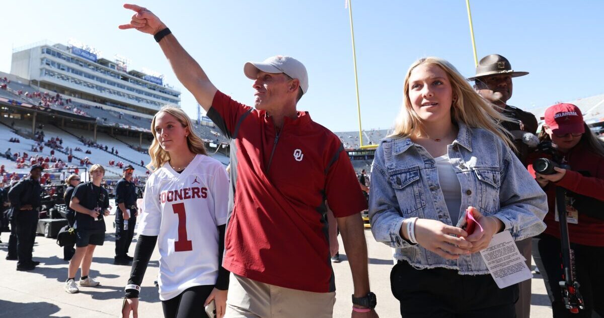 Laying the foundation for the OU-Texas-Red River rivalry