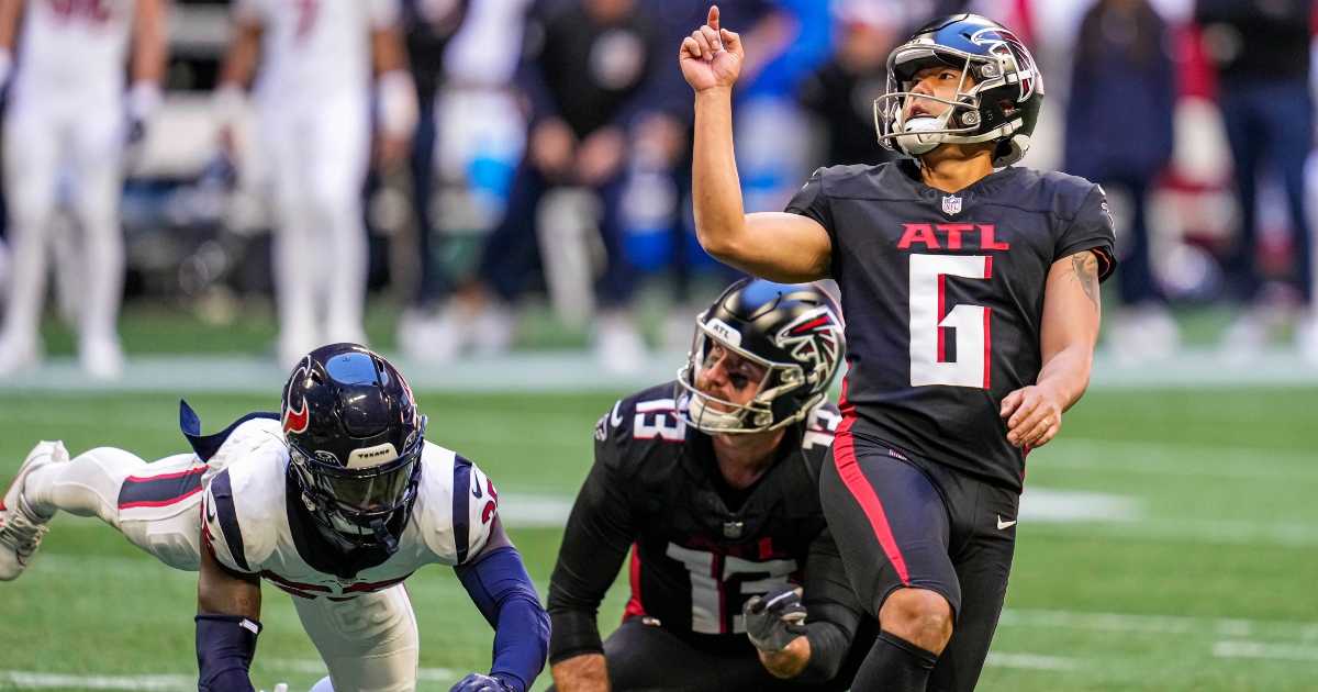 Clutch Younghoe Koo: How Atlanta Falcons Kicker Flipped Script on Late-Game  Struggles - Sports Illustrated Atlanta Falcons News, Analysis and More