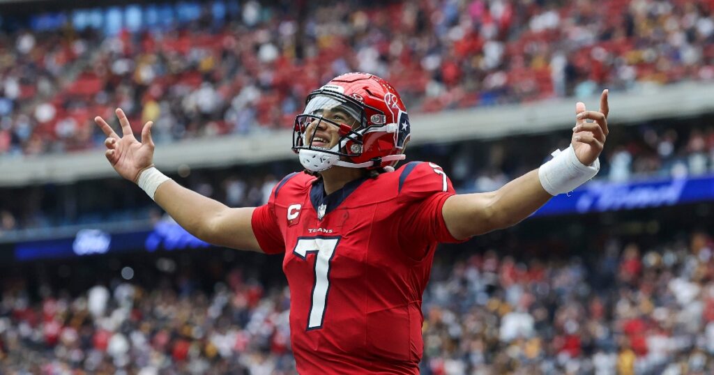 Jalen Carter not satisfied despite being NFL Rookie of the Year favorite Jalen Carter not satisfied despite being NFL Rookie of the Year favorite