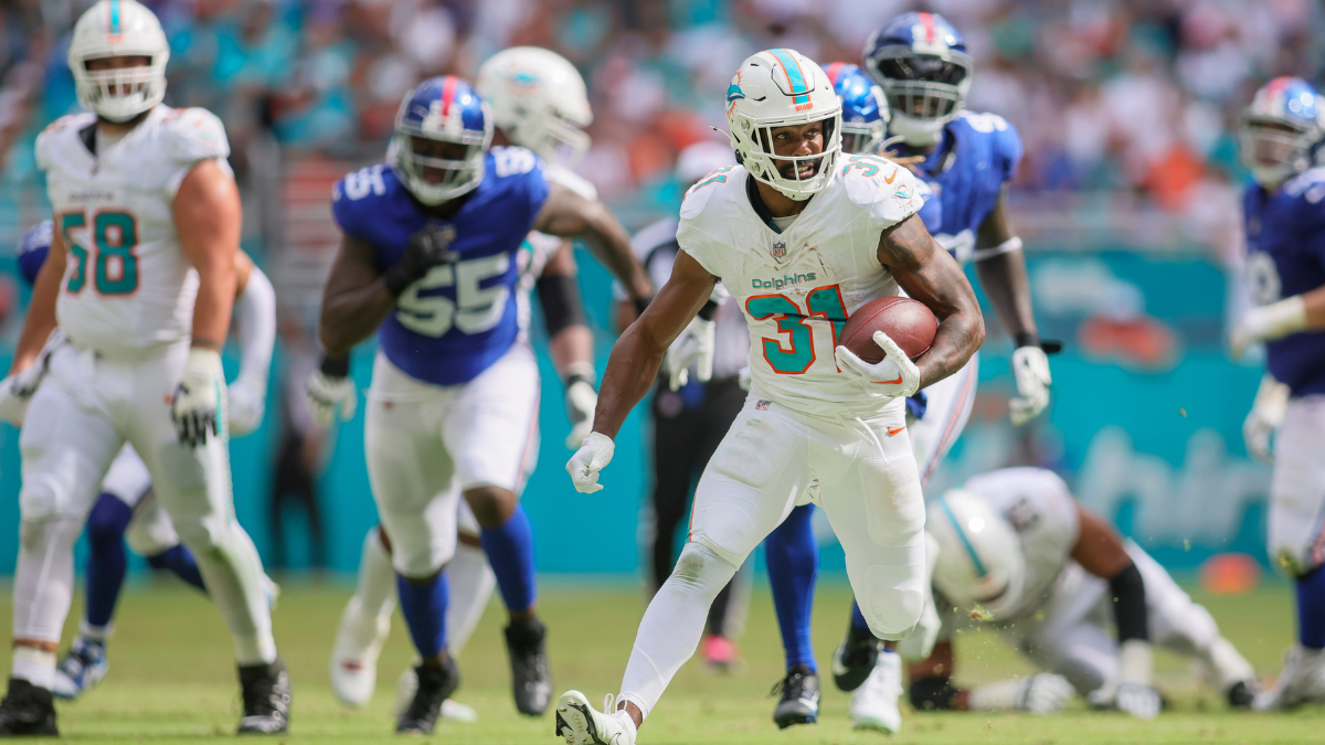 Miami Dolphins-New England Patriots Week 2 Predictions Roundup - Sports  Illustrated Miami Dolphins News, Analysis and More