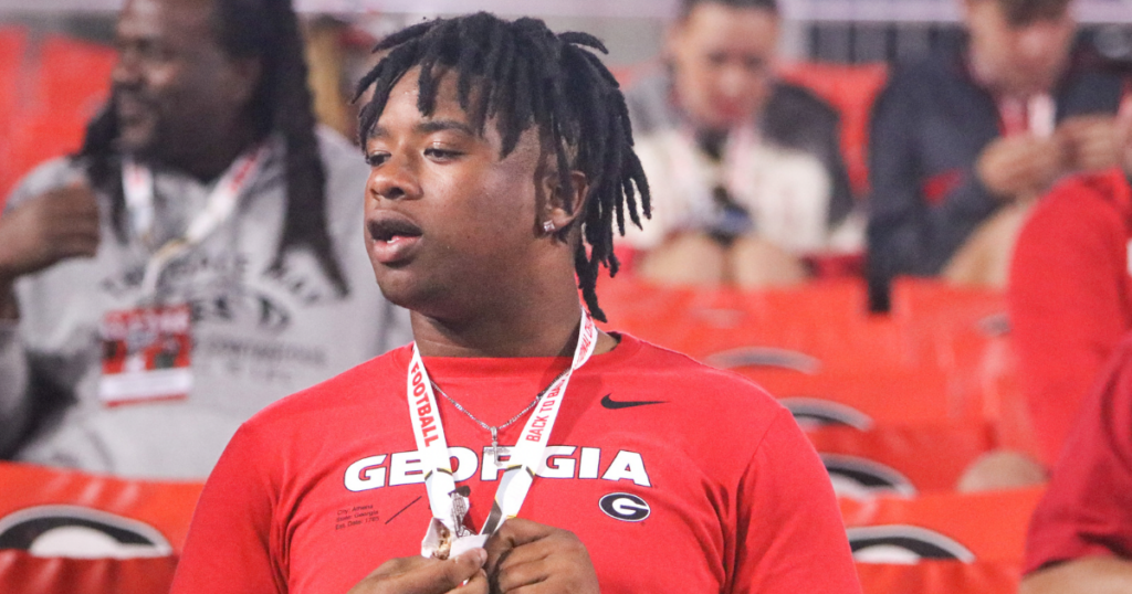 pushing for 2025 Auburn DL commit Malik Autry