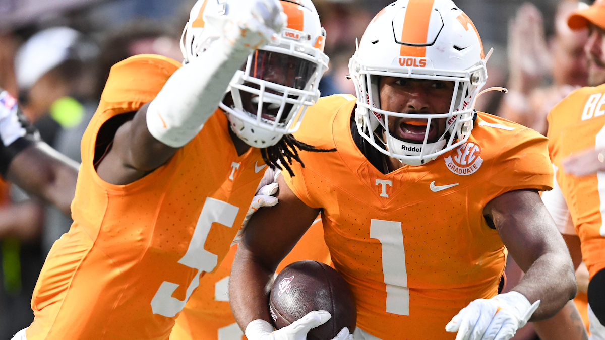 tennessee-defense-picks-up-the-slack-in-win-over-aggies-on3