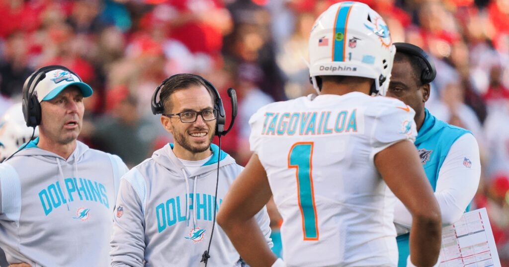 mike mcdaniel tua tagovailoa dolphins