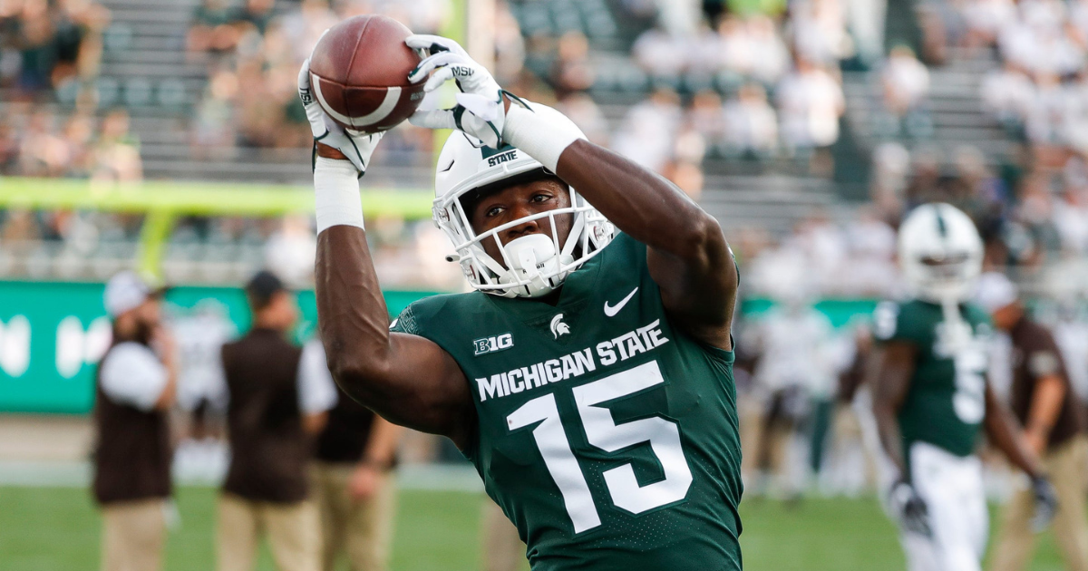 LOOK: Linebacker Darius Snow Designs Alternate Jerseys For Michigan State  Football - Sports Illustrated Michigan State Spartans News, Analysis and  More