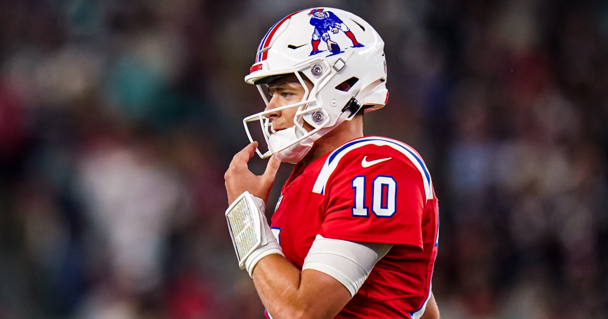 Nick Saban provides sage advice for embattled Patriots QB Mac Jones