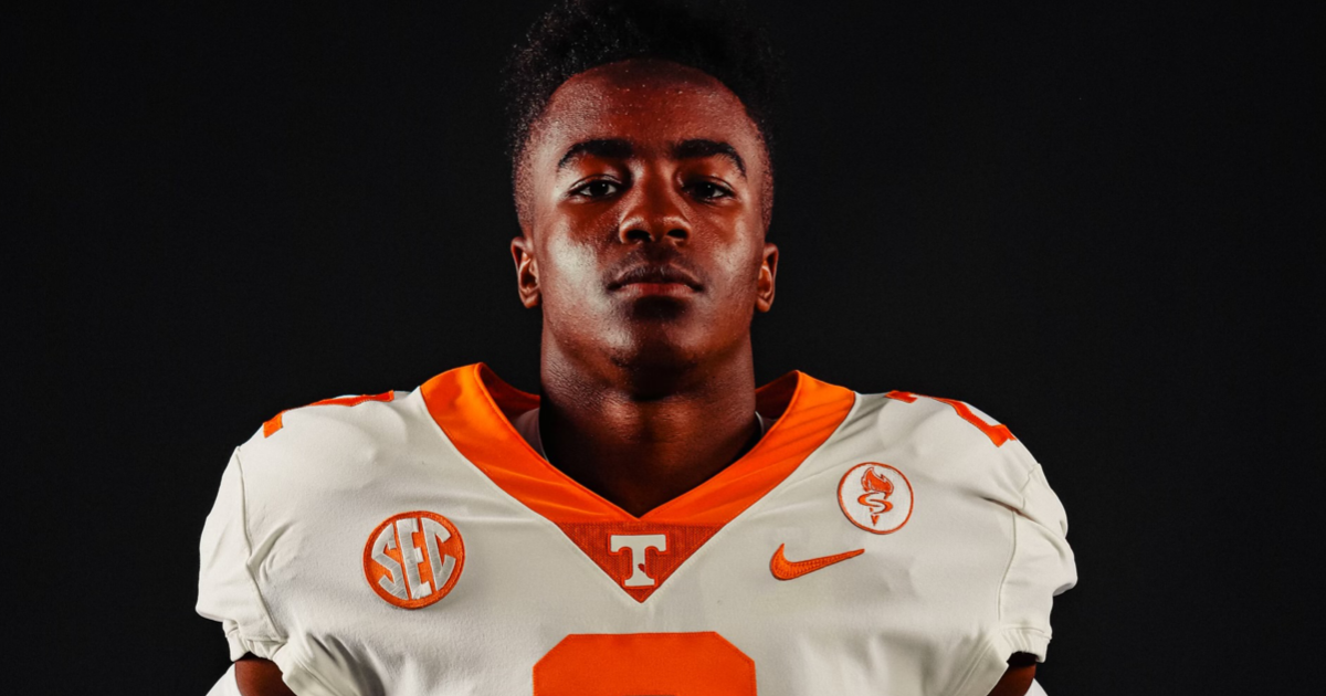 Justin Baker commits to Tennessee