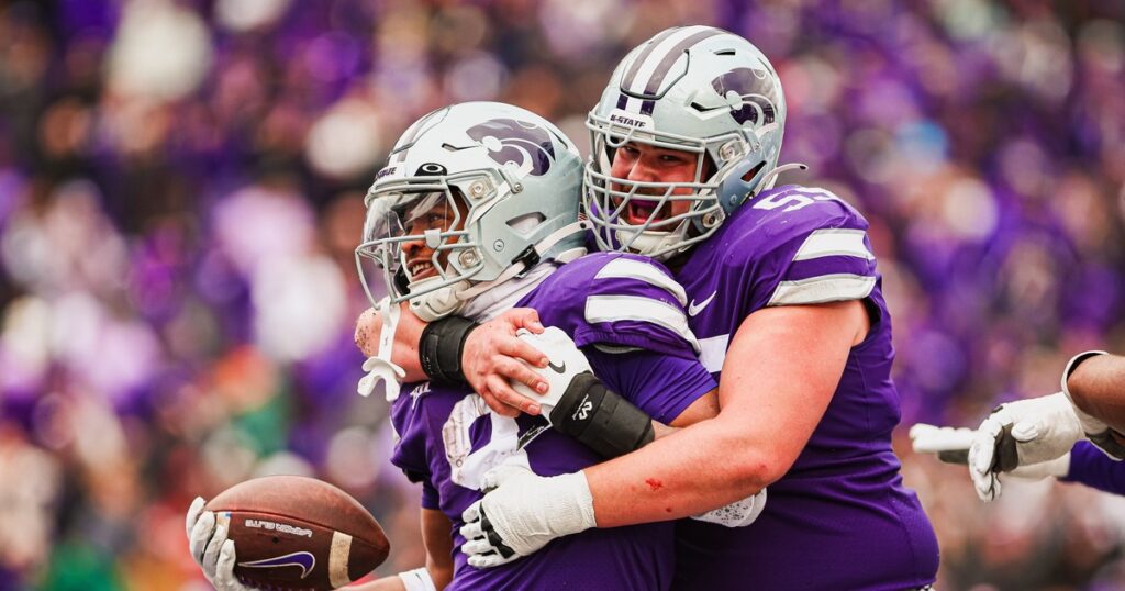 Kansas State celebrates touchdown