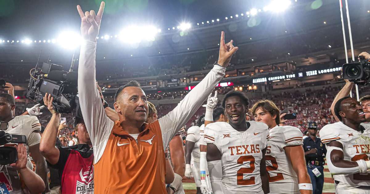 Big 12 Championship: Texas clinches bid with victory over Texas Tech in final season