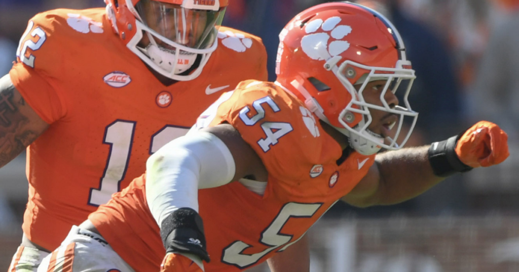 Clemson LB Jeremiah Trotter Jr.