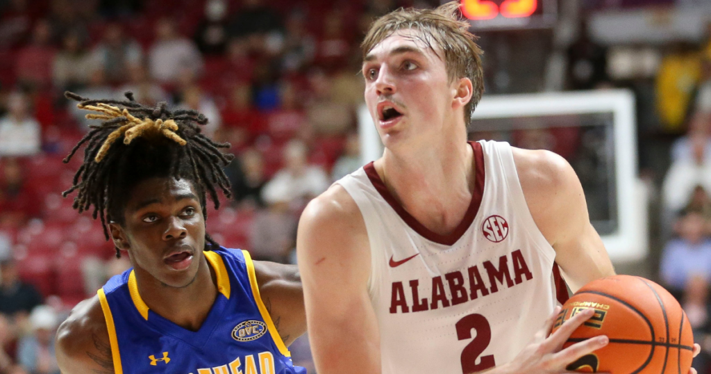 Alabama forward Grant Nelson