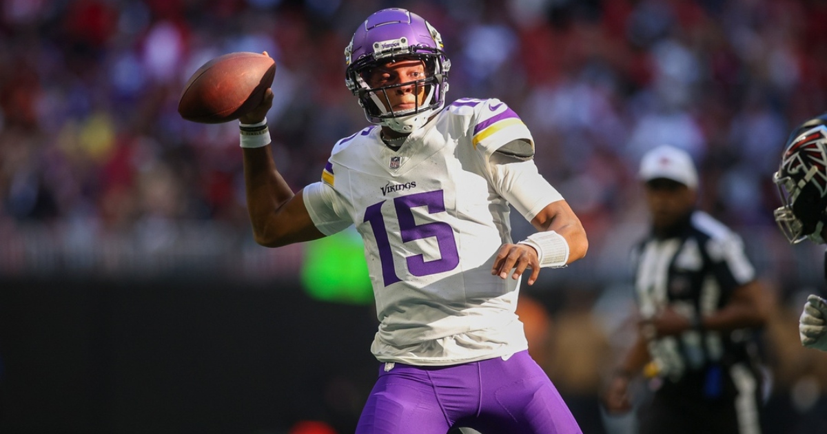 Josh Dobbs needed directions to Vikings locker room ahead of first home