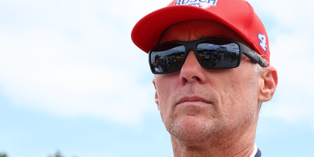 Kevin Harvick nennt den Zusammenbruch von Stewart-Haas Racing „unglaublich“