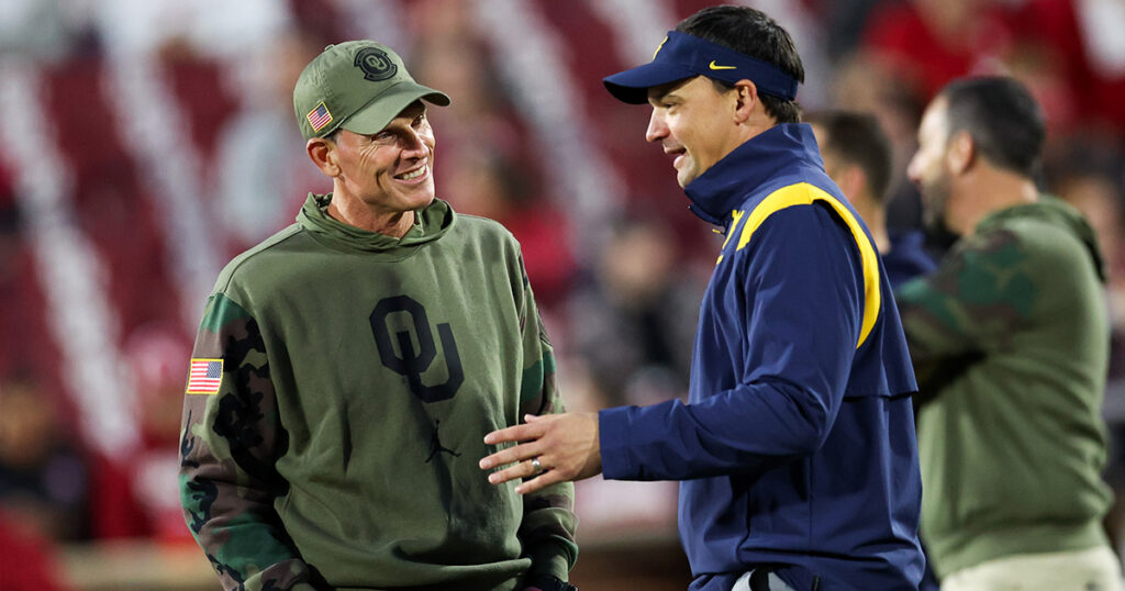 Oklahoma head coach Brent Venables and West Virginia HC Neal Brown