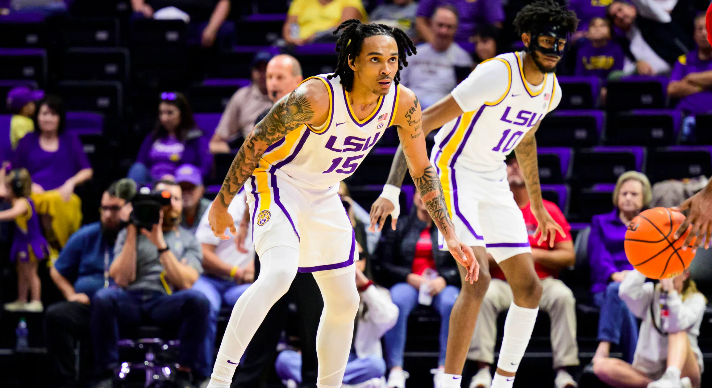 LSU falls to Dayton 70-68 in opening game of Charleston Classic
