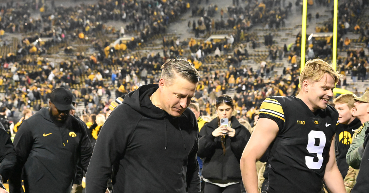 Iowa Footballs Unexpected Savior Ferentz On Gronowski - wxler6a