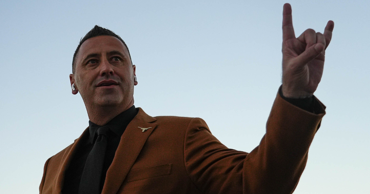 Kirk Herbstreit praises Steve Sarkisian, rebuild of Texas ahead of SEC move in 2024