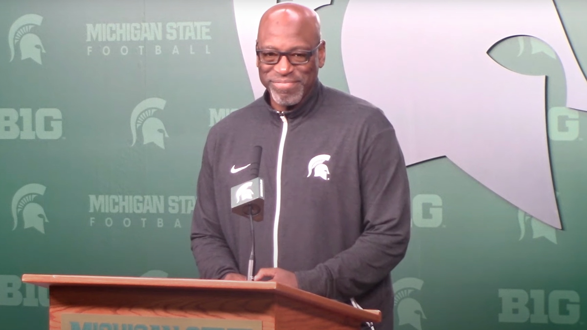 Harlon Barnett reiterates that he wants the Michigan State head coach job, hoping for an interview