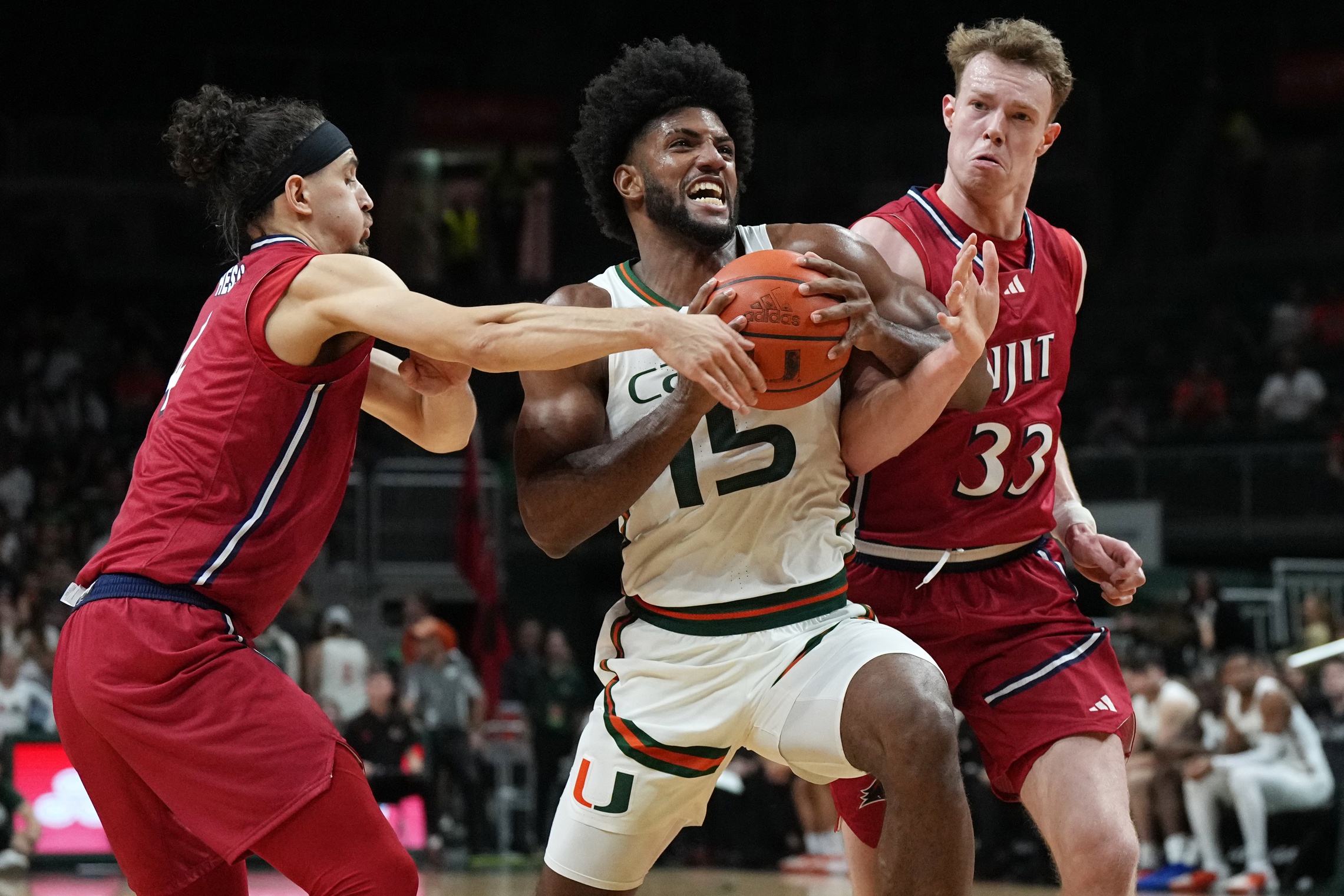 Miami Hurricanes basketball up to No. 10 in A.P. poll with huge test against Kentucky up next