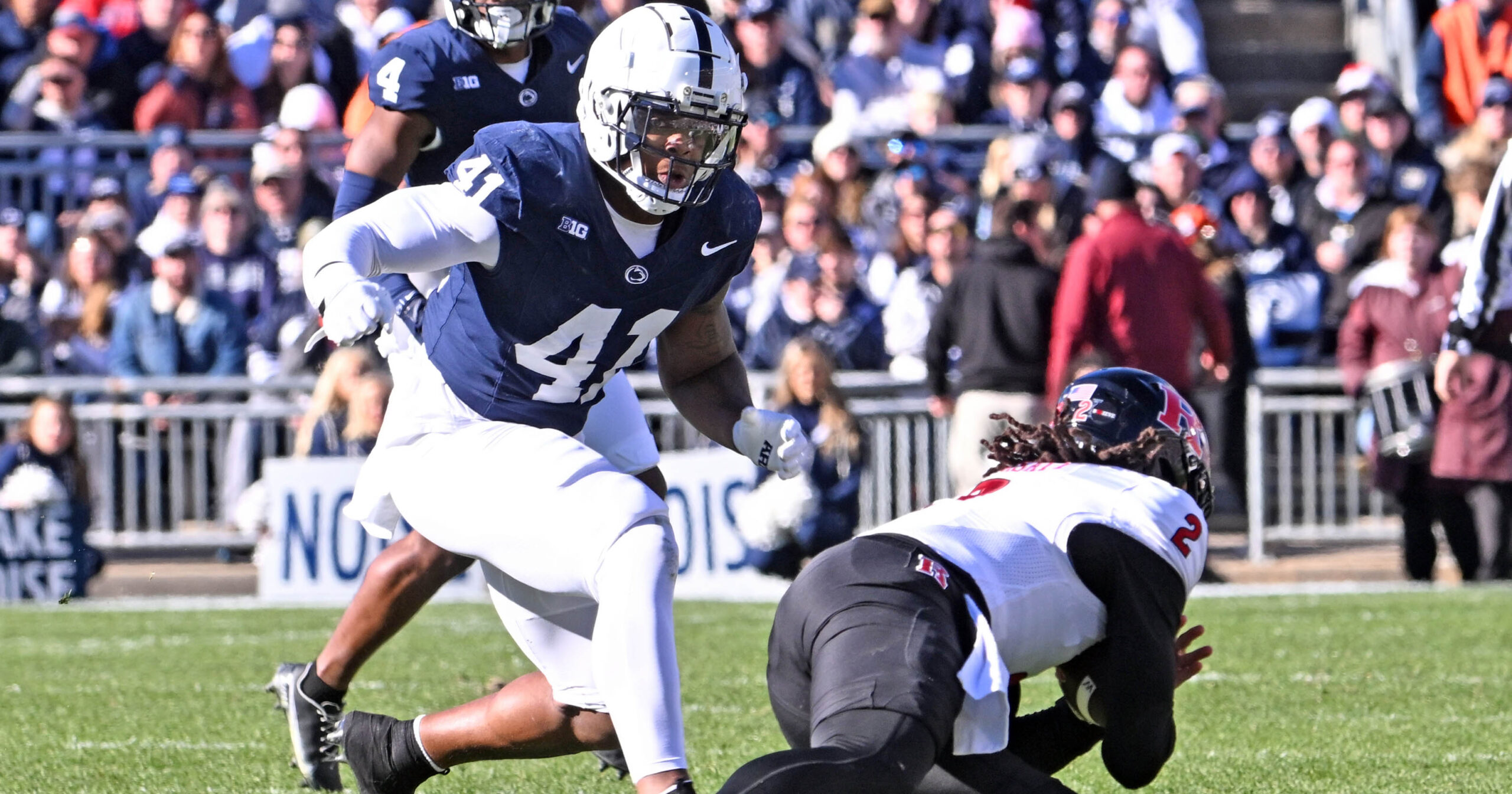 Penn State linebacker Kobe King