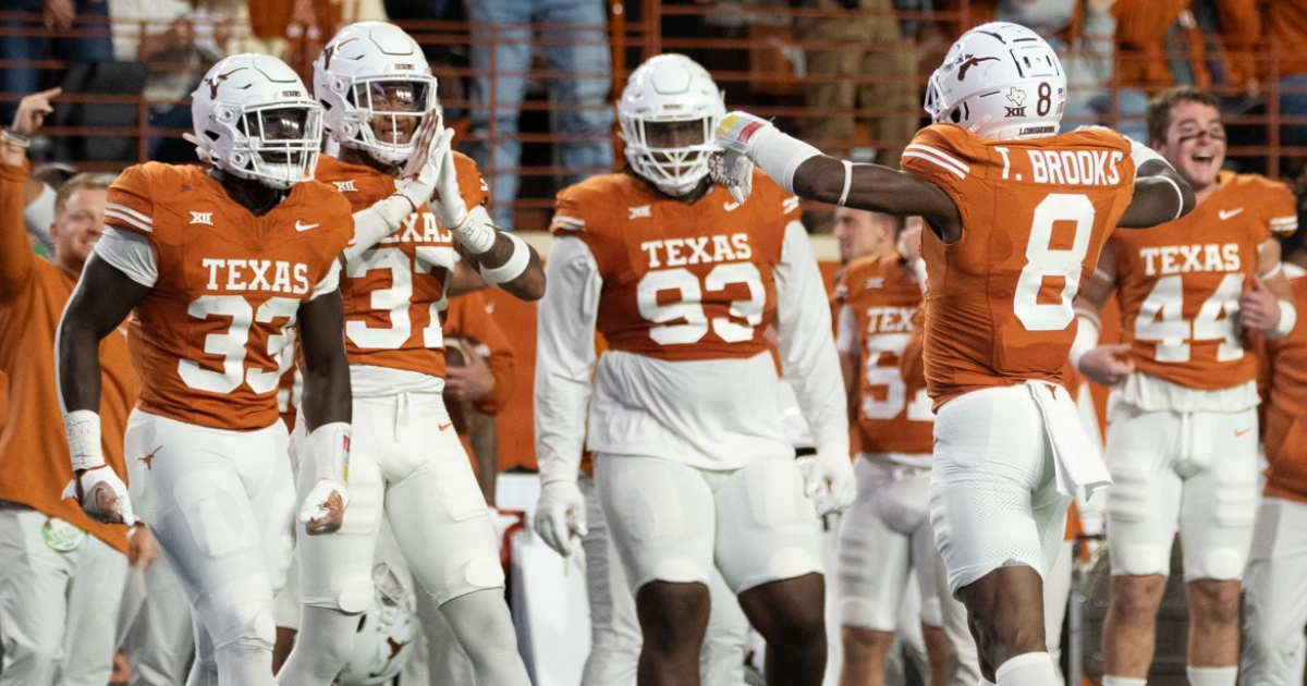 Texas defense does its part, and more, in rout of Texas Tech