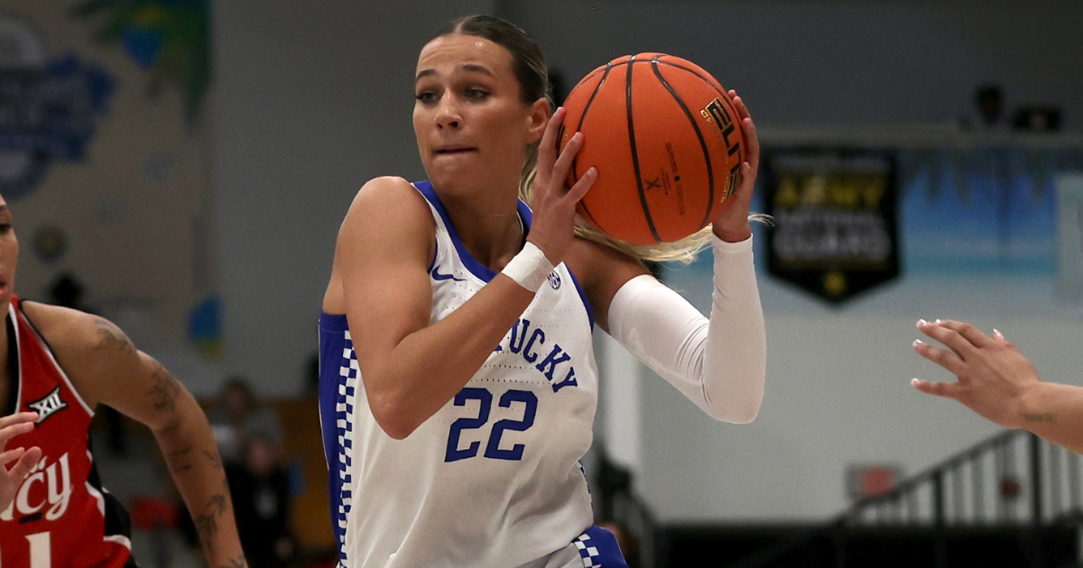 FINAL: Kentucky WBB falls to Cincinnati 65-41 in final game of Paradise Jam